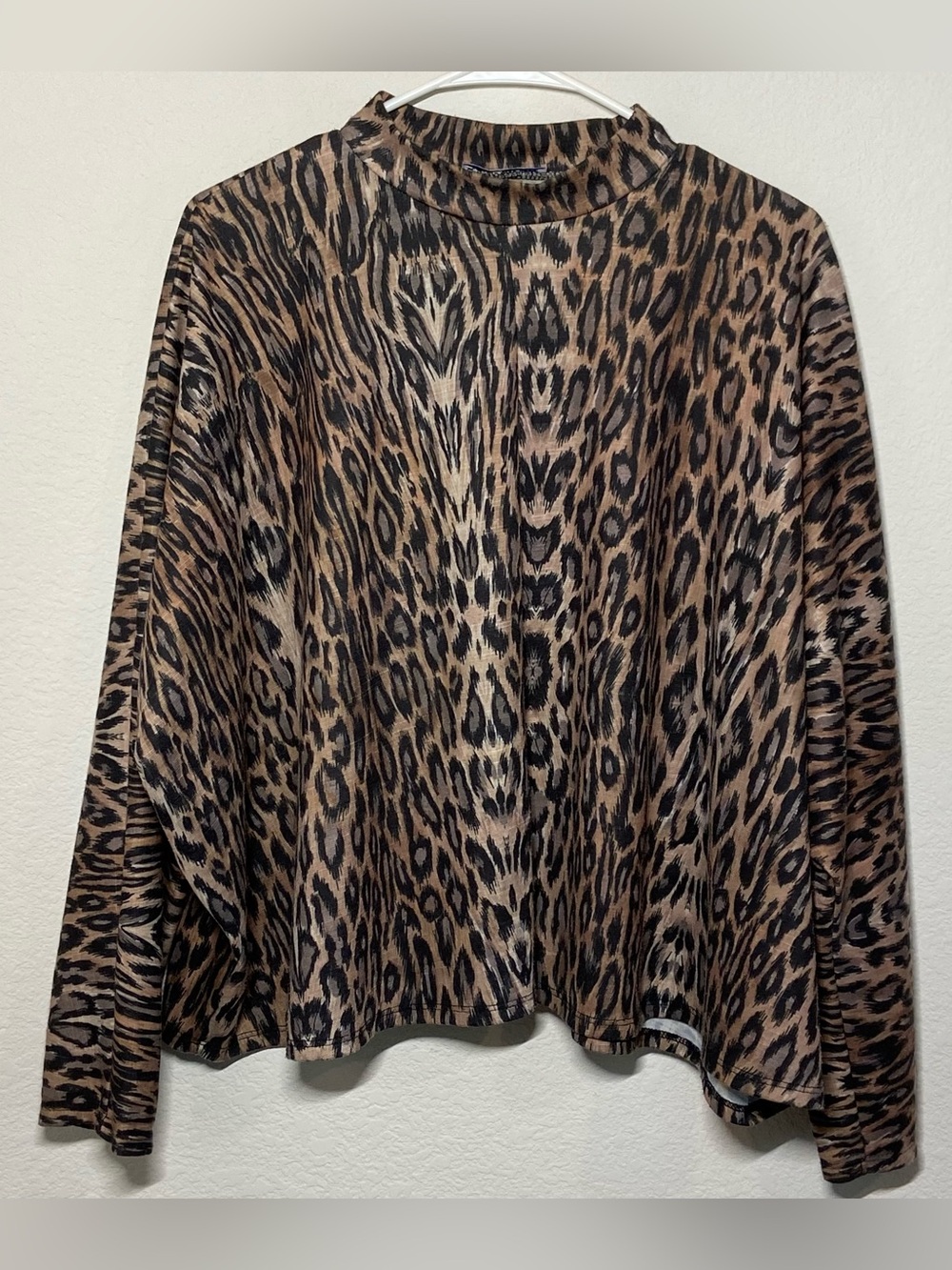 ZARA Animal Print Long Sleeve Crop Top Size Medium